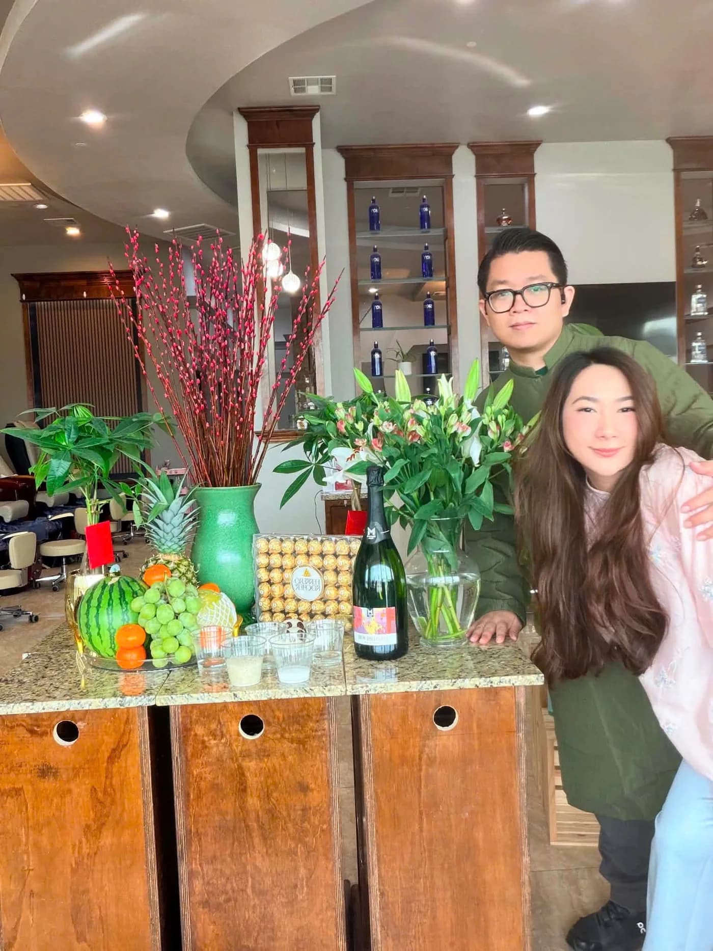 Hong Hanh and Tri Anh at home